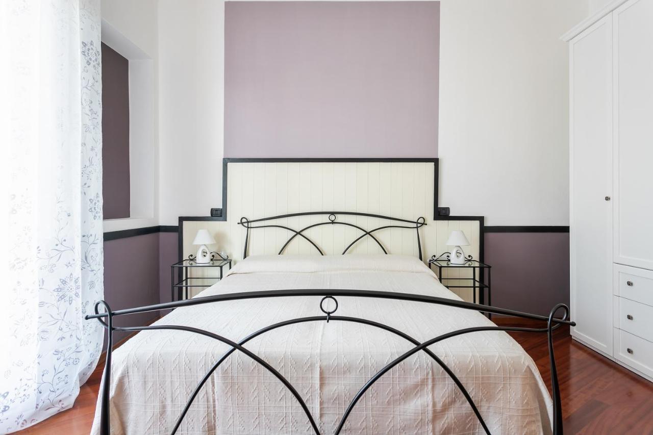 Santa Chiara Apartment By MyhomeinКомо Экстерьер фото